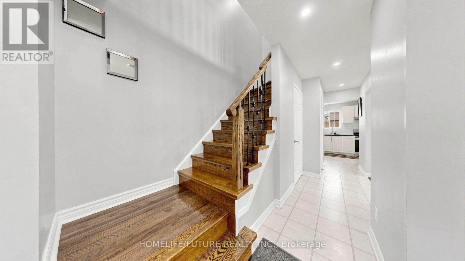 168 Large Crescent Property Photo 33
