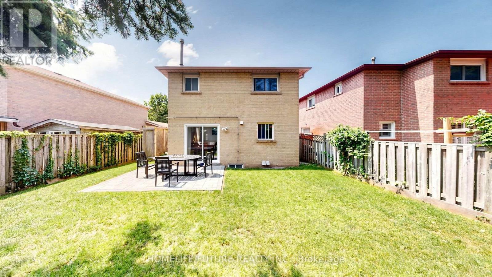 168 Large Crescent Property Photo 47