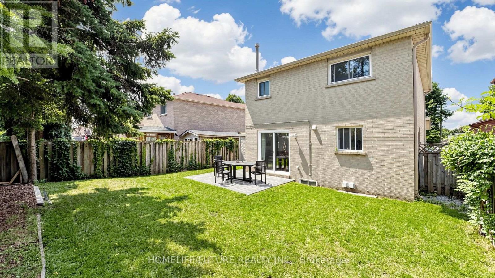 168 Large Crescent Property Photo 49