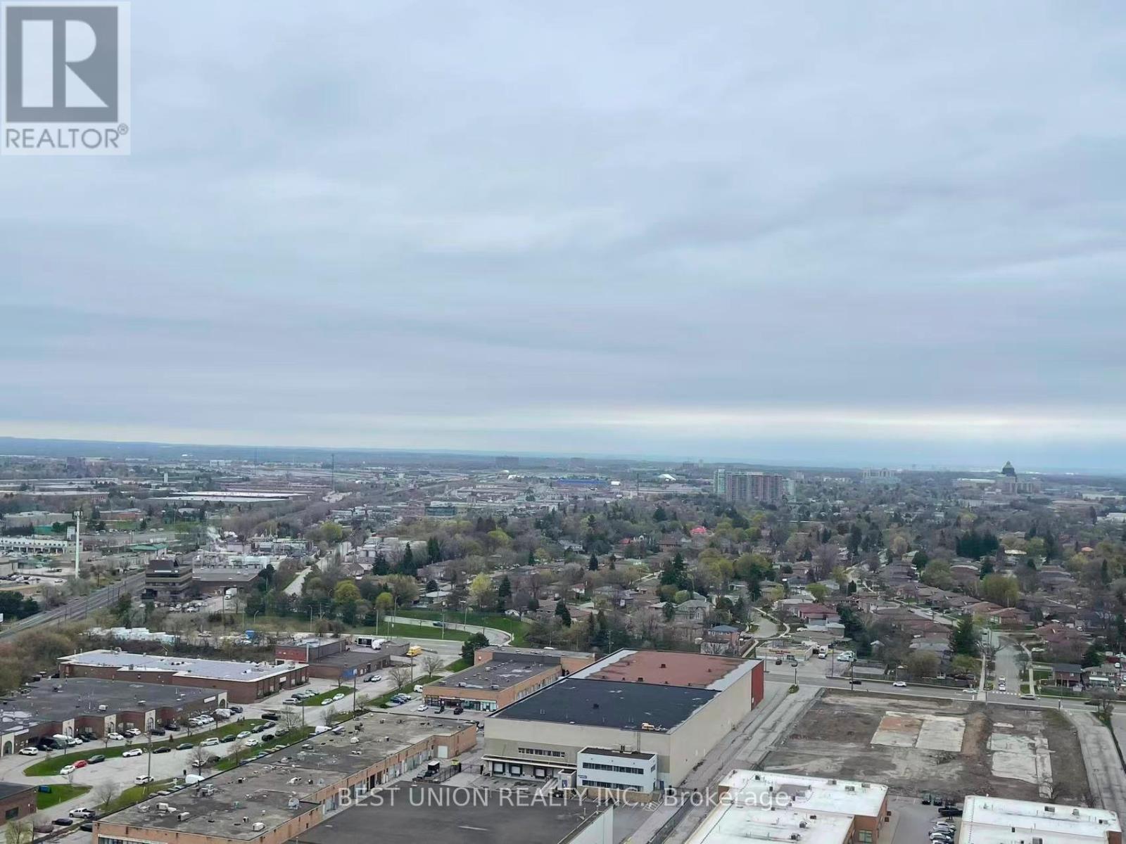 Ph20 - 181 Village Green Square Property Photo 15