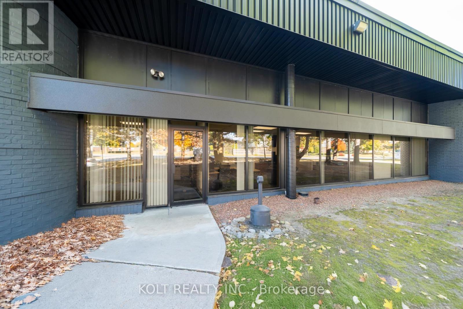 Unit 1 - 445 Milner Avenue Property Photo 2