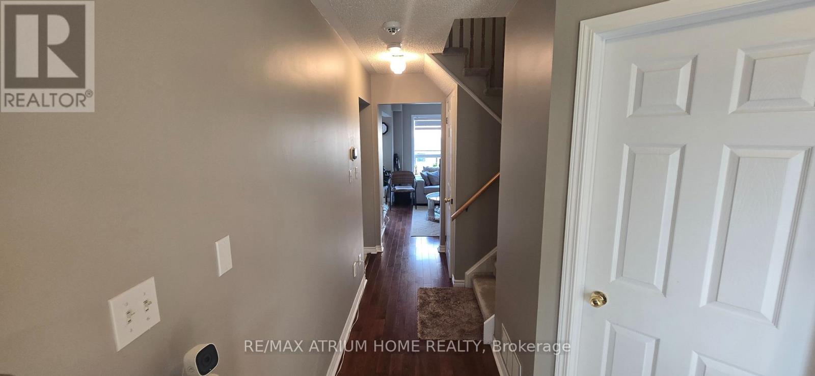 431 Drew Street Property Photo 4