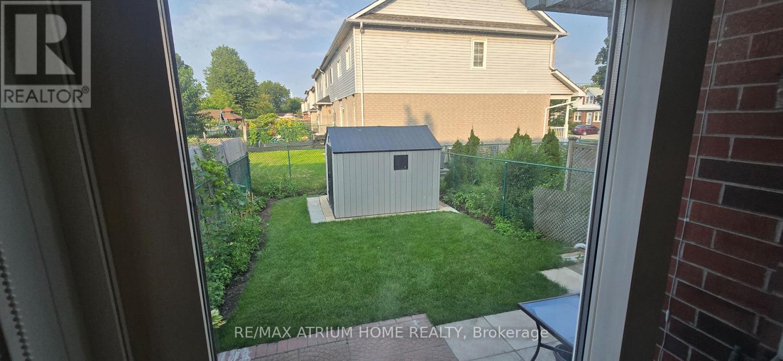 431 Drew Street Property Photo 9