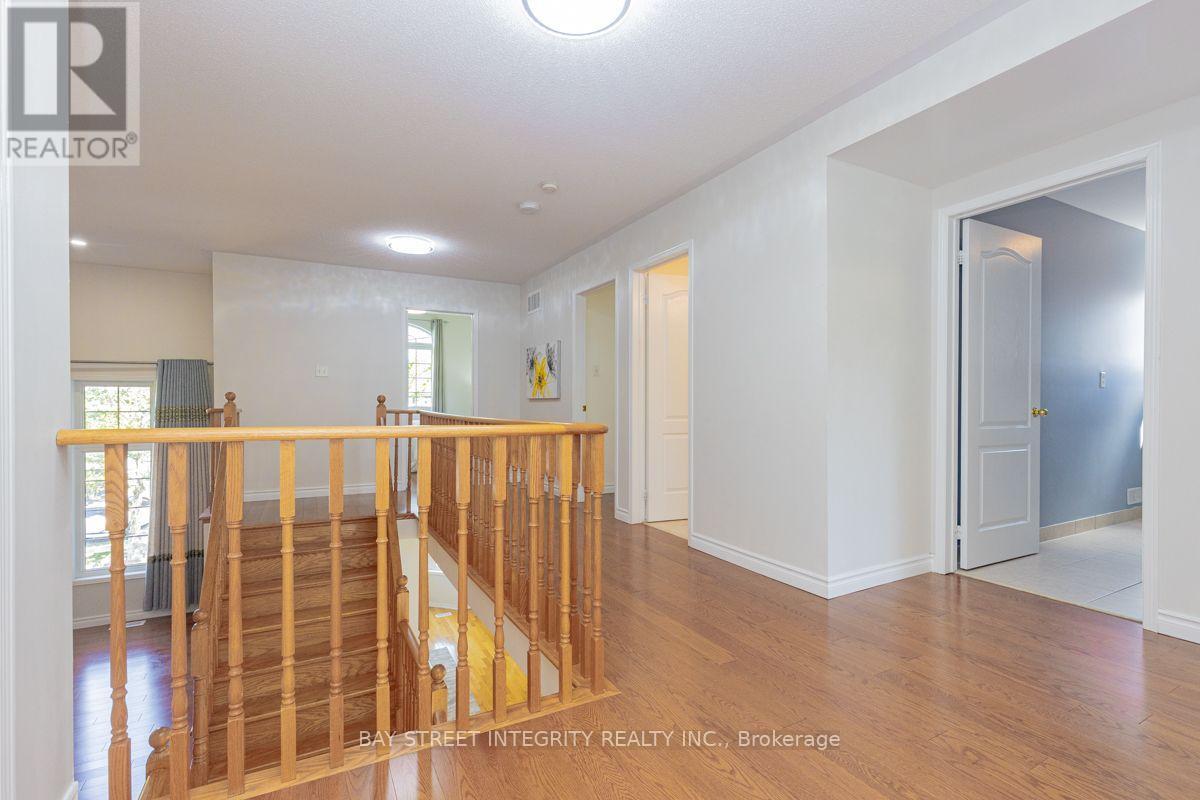 17 Weston Crescent Property Photo 21