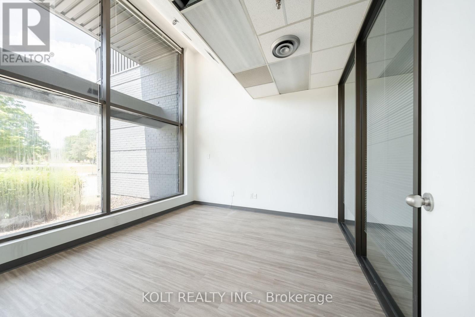 66 Novopharm Court Property Photo 4