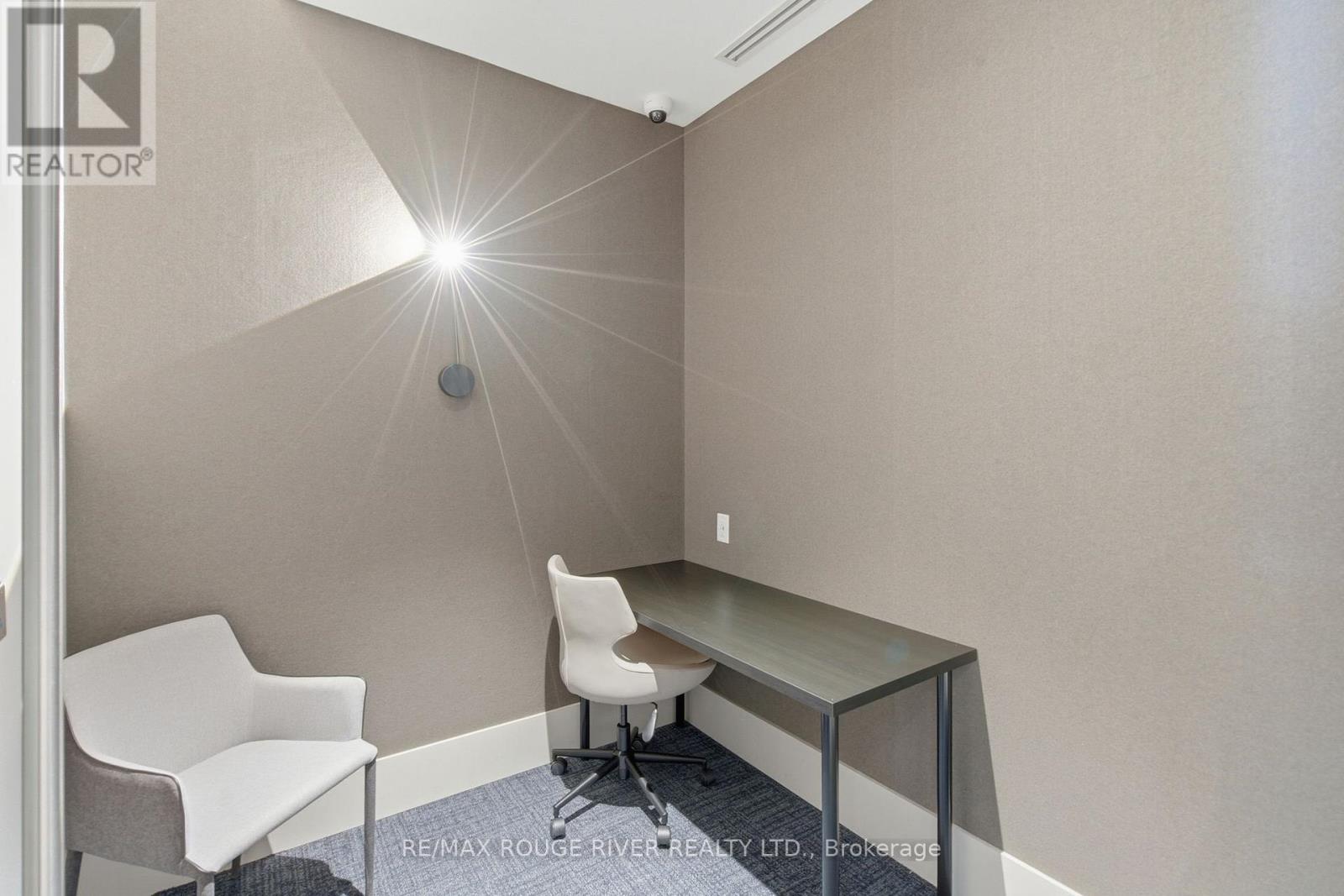 2321 - 2545 Simcoe Street N Property Photo 33