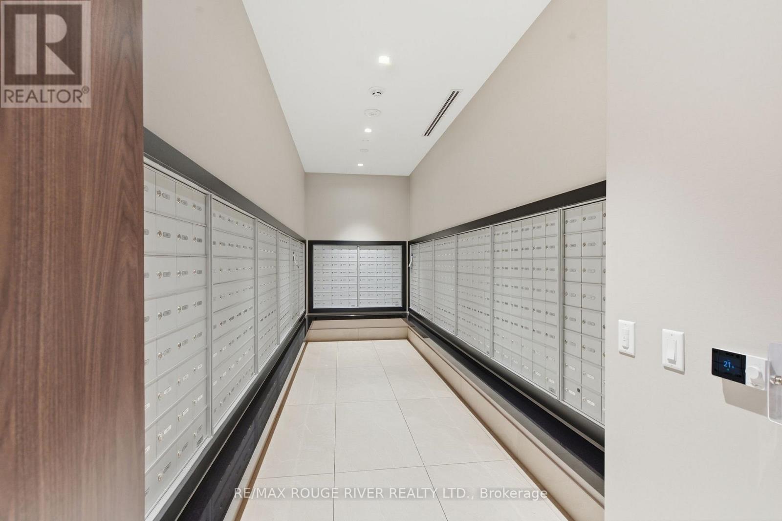 2321 - 2545 Simcoe Street N Property Photo 37