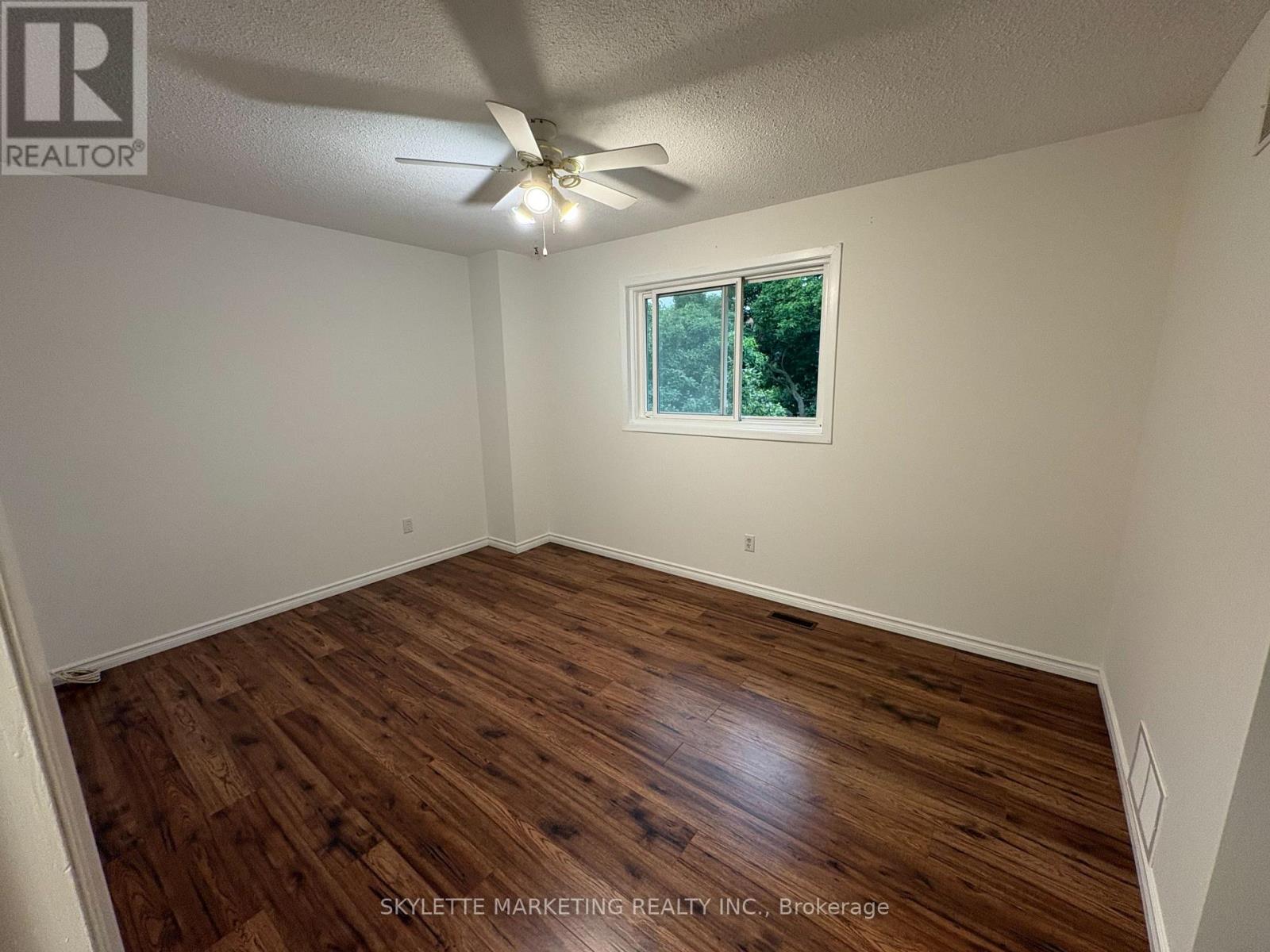 1782 Meadowview Avenue Property Photo 6