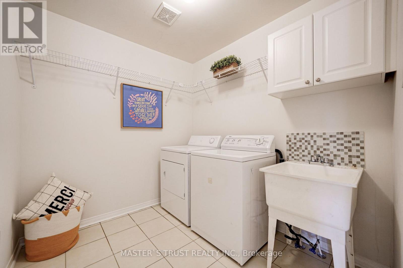 55 Bettina Place Property Photo 20