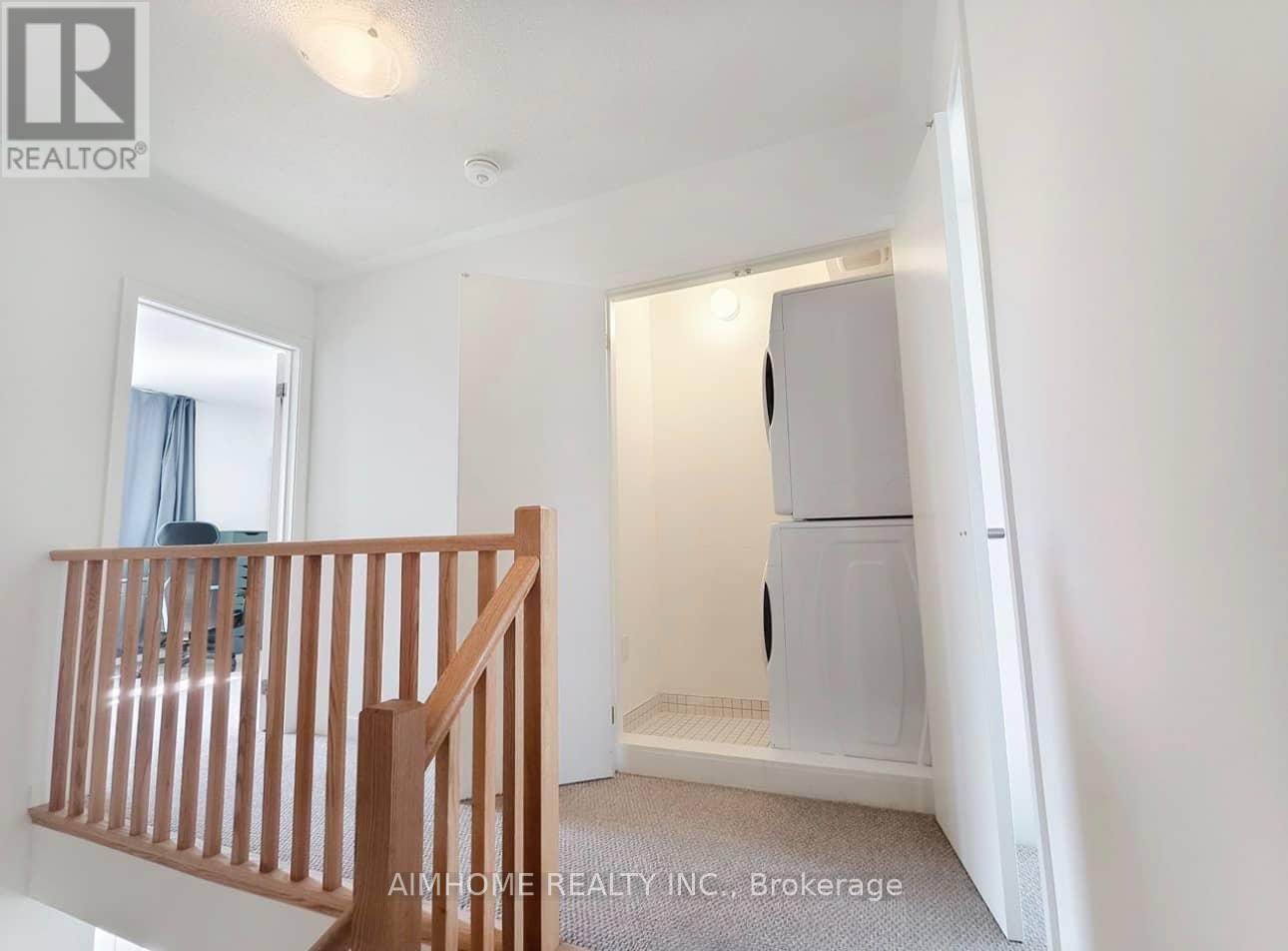 403 - 1525 Kingston Road Property Photo 17