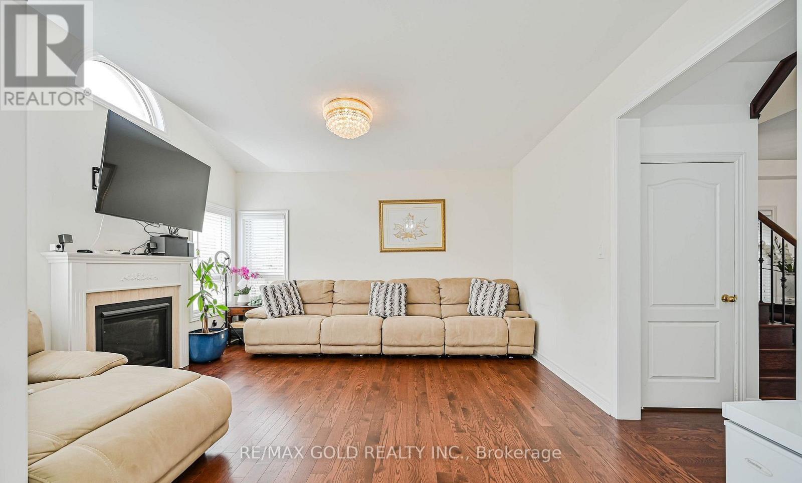 7 Bellotti Crescent Property Photo 6