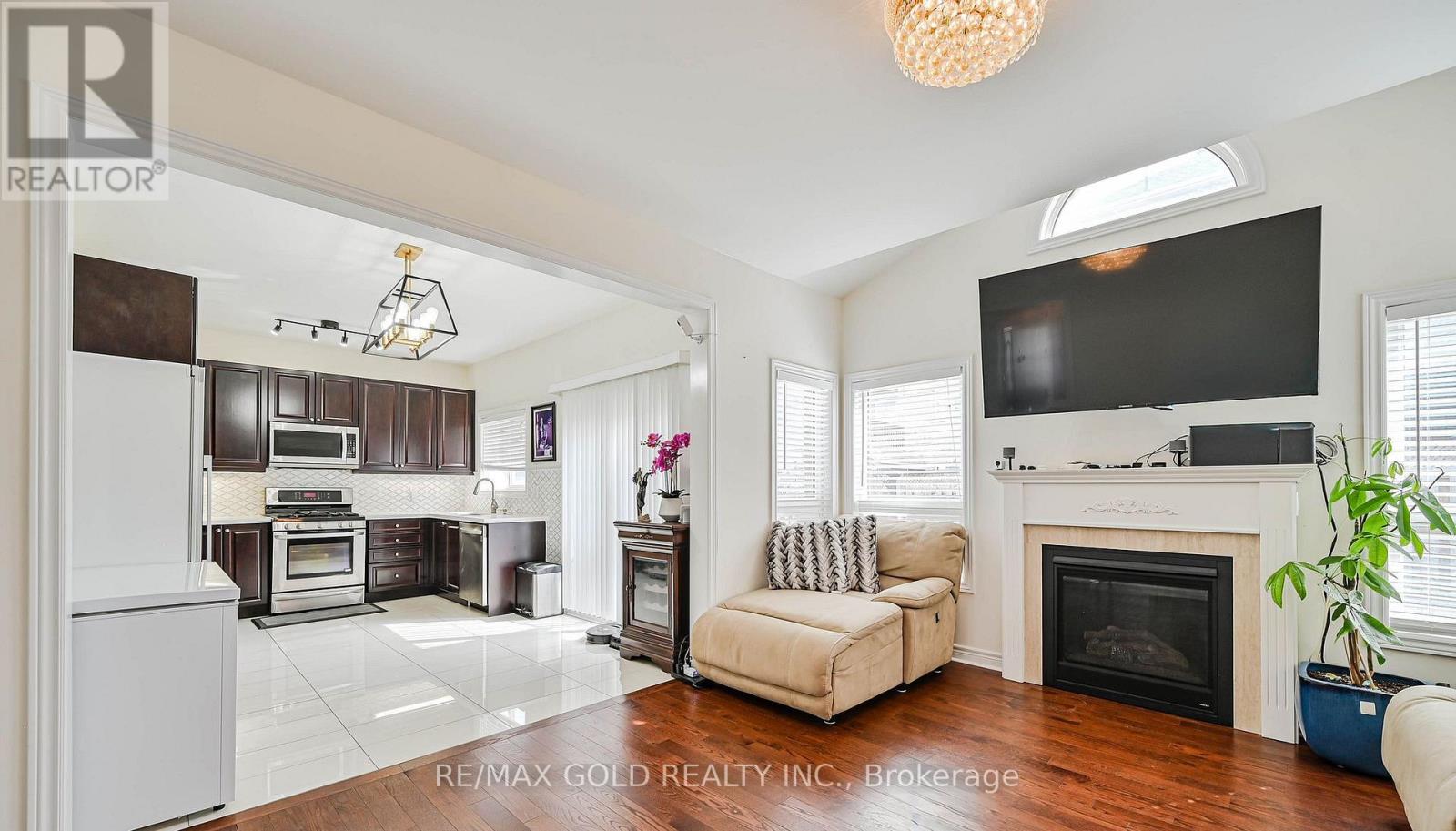 7 Bellotti Crescent Property Photo 8