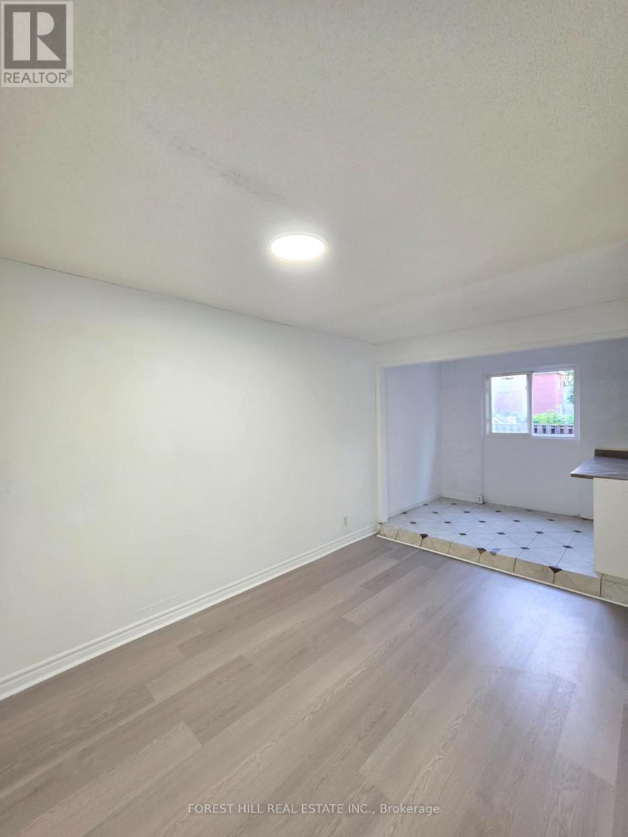#19 - 50 Coleman Avenue Property Photo 6