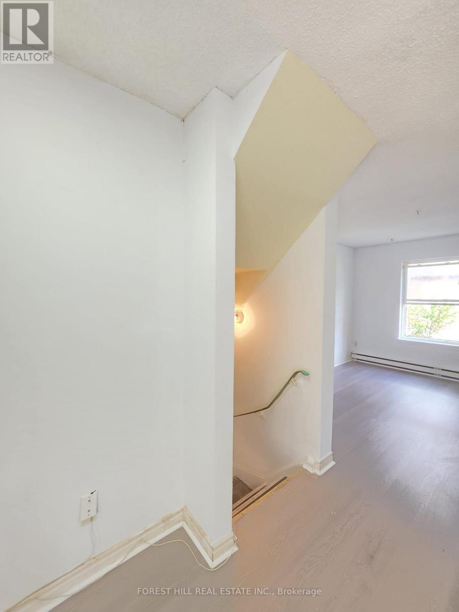 #19 - 50 Coleman Avenue Property Photo 16
