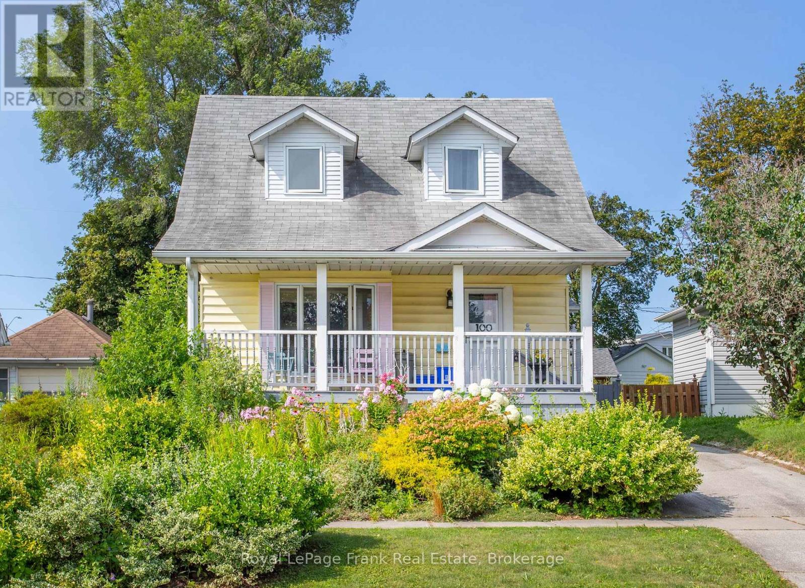 100 Admiral Road Photo de la propriété 1