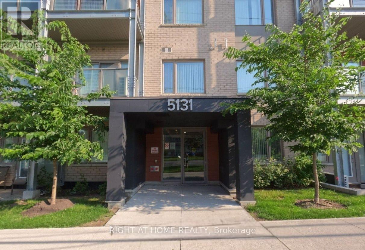401 - 5131 SHEPPARD AVENUE E Property Photo 1