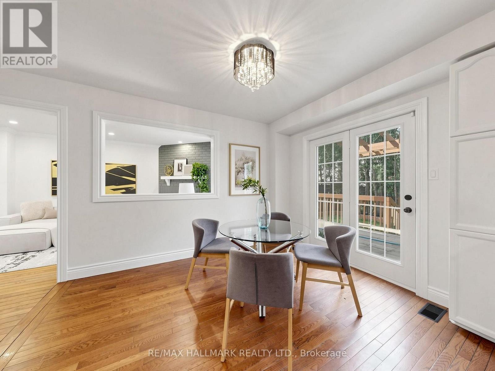 18 Howes Street Property Photo 12