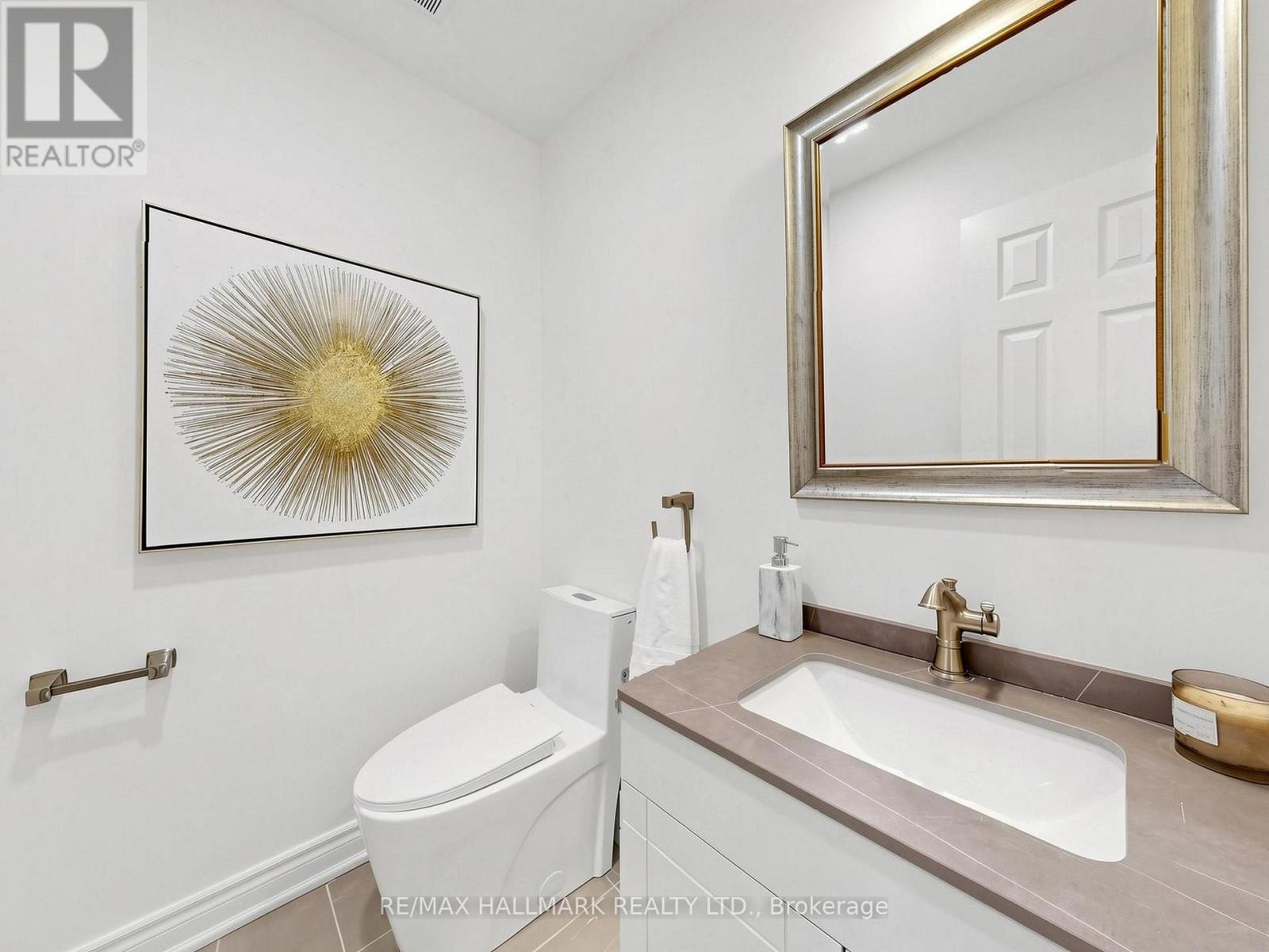 18 Howes Street Property Photo 17