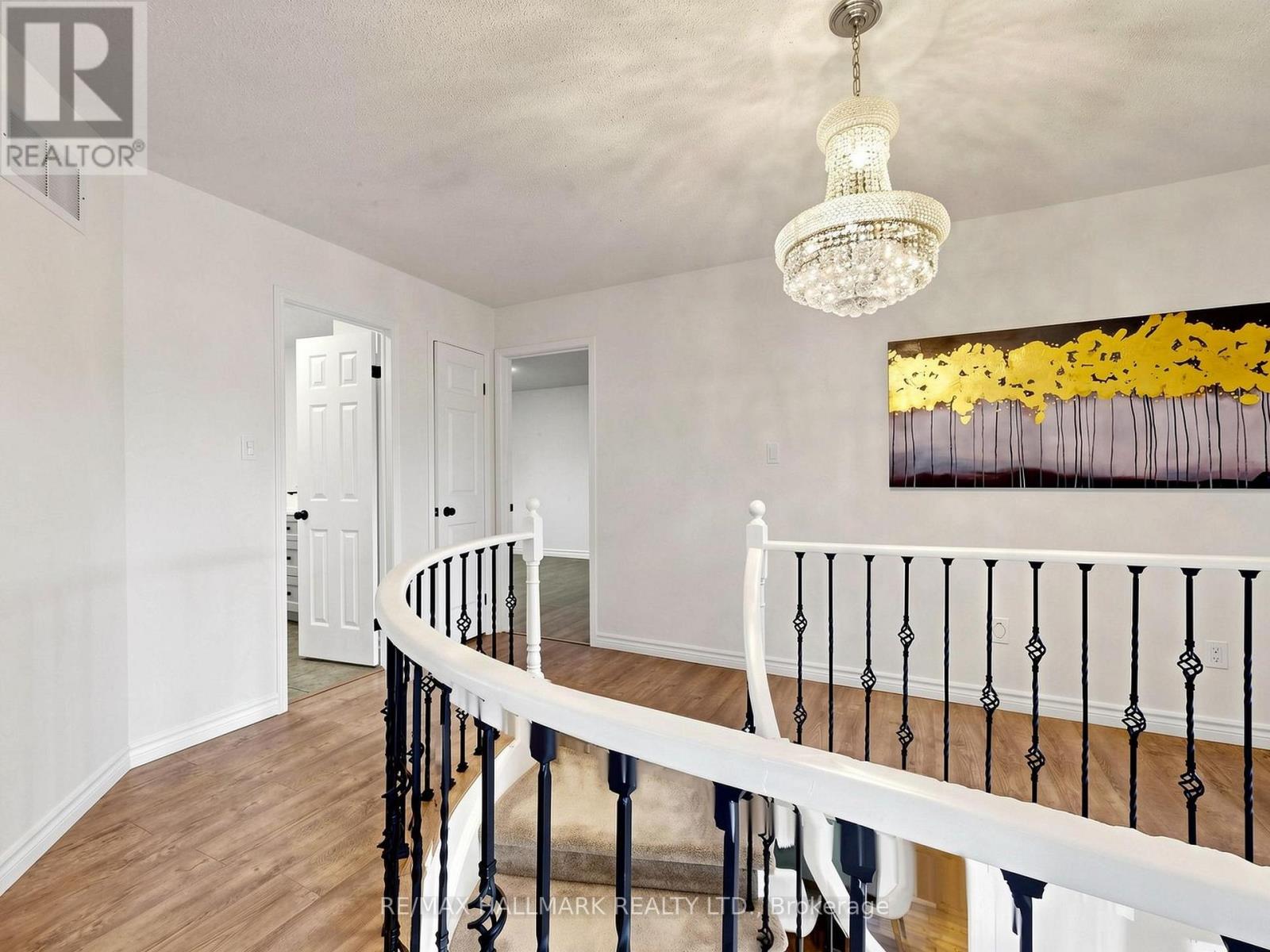 18 Howes Street Property Photo 19