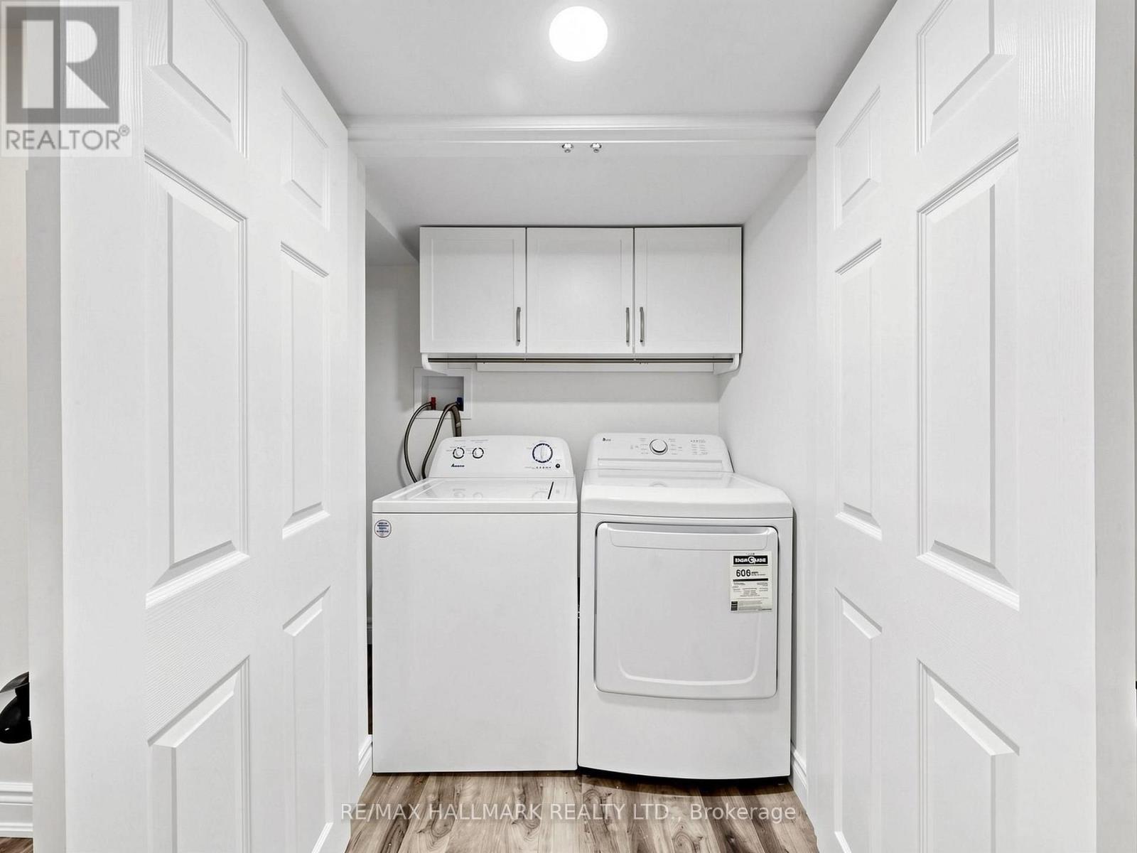 18 Howes Street Property Photo 43