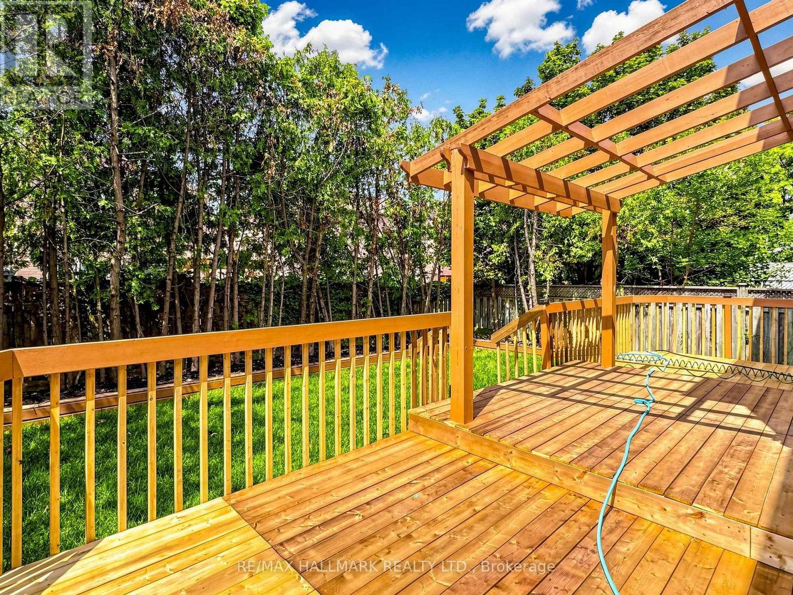 18 Howes Street Property Photo 46