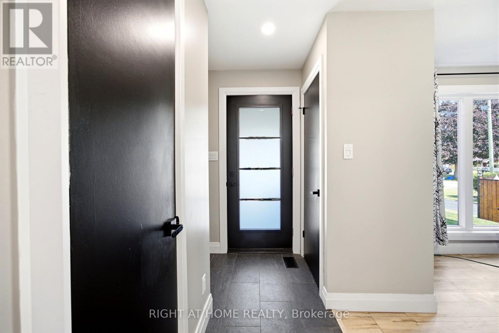 560 Tennyson Avenue Property Photo 8
