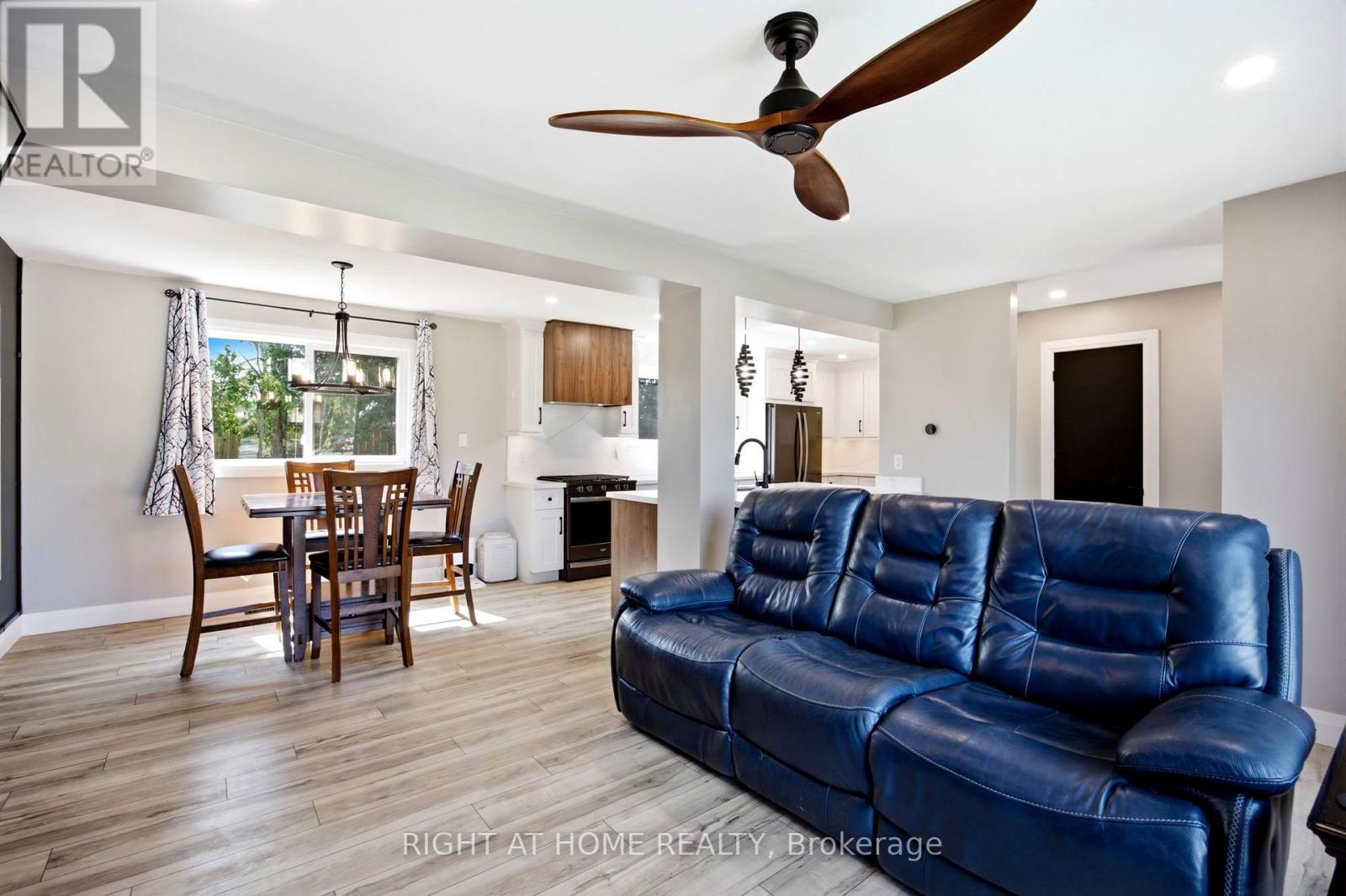 560 Tennyson Avenue Property Photo 12