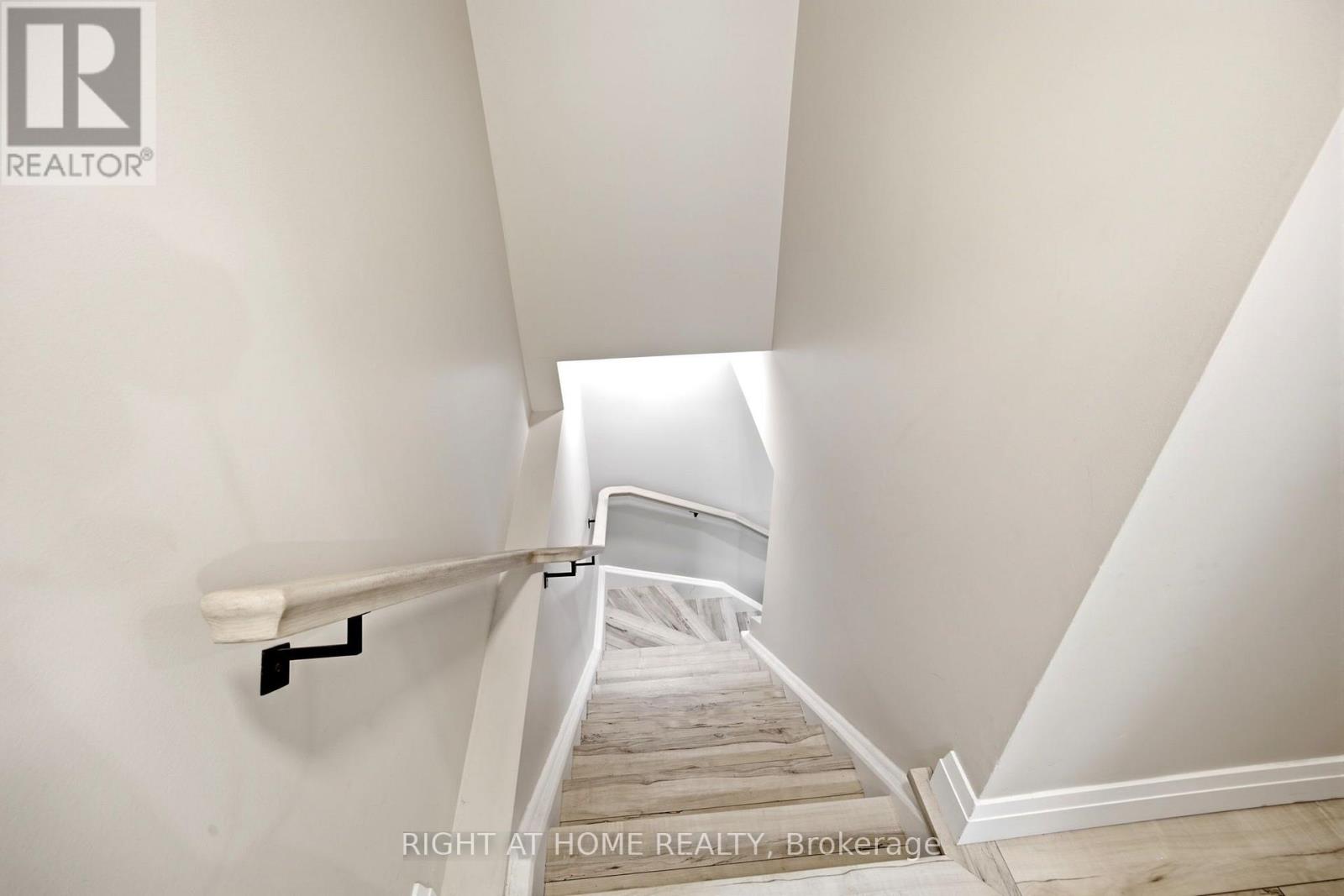560 Tennyson Avenue Property Photo 21