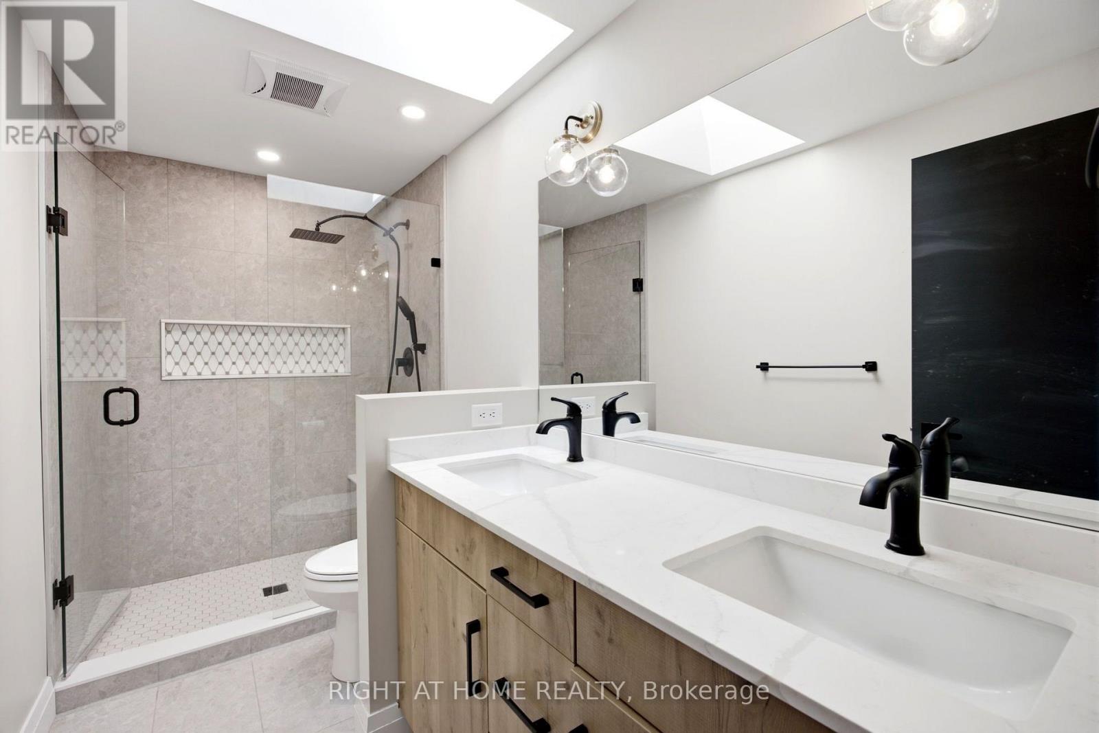 560 Tennyson Avenue Property Photo 26