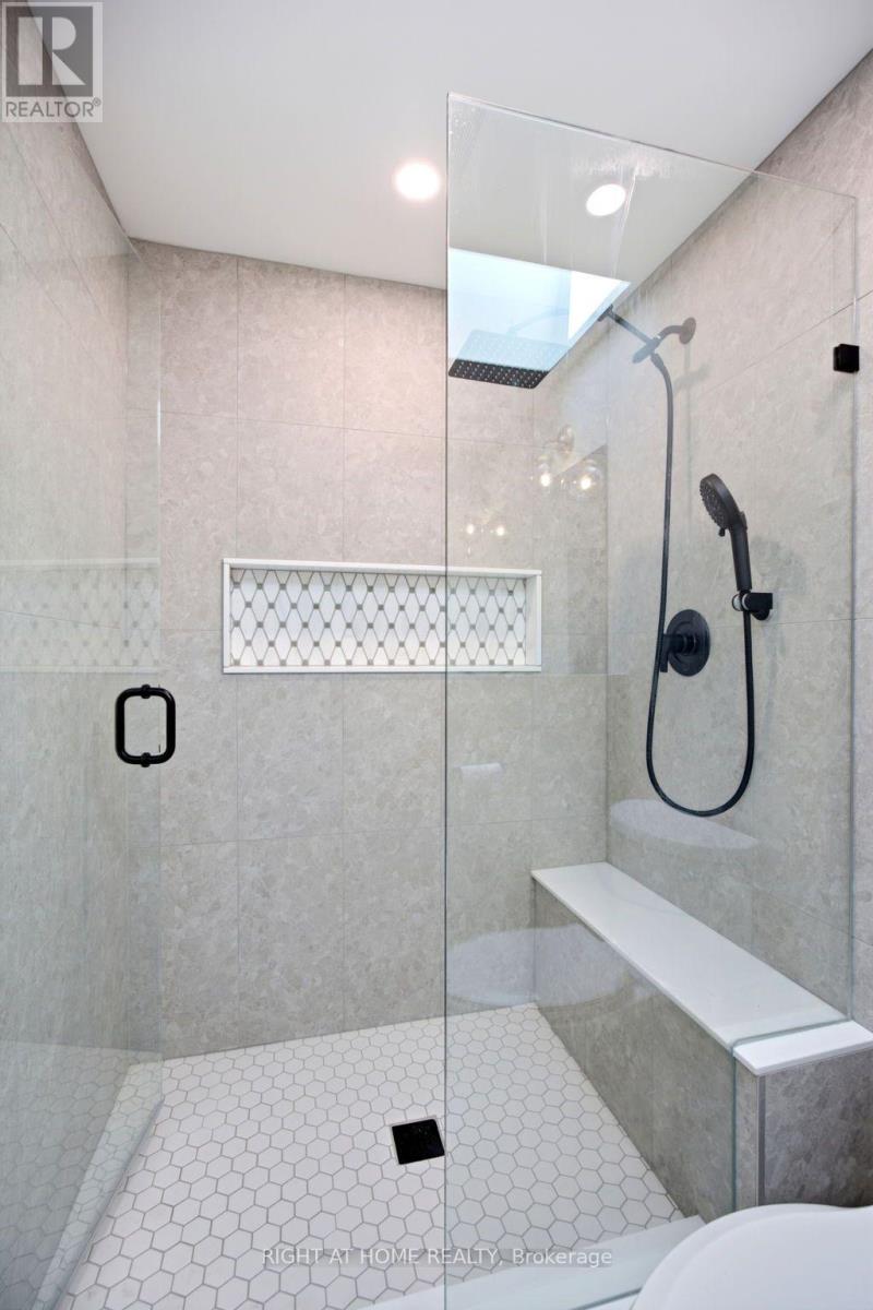 560 Tennyson Avenue Property Photo 27