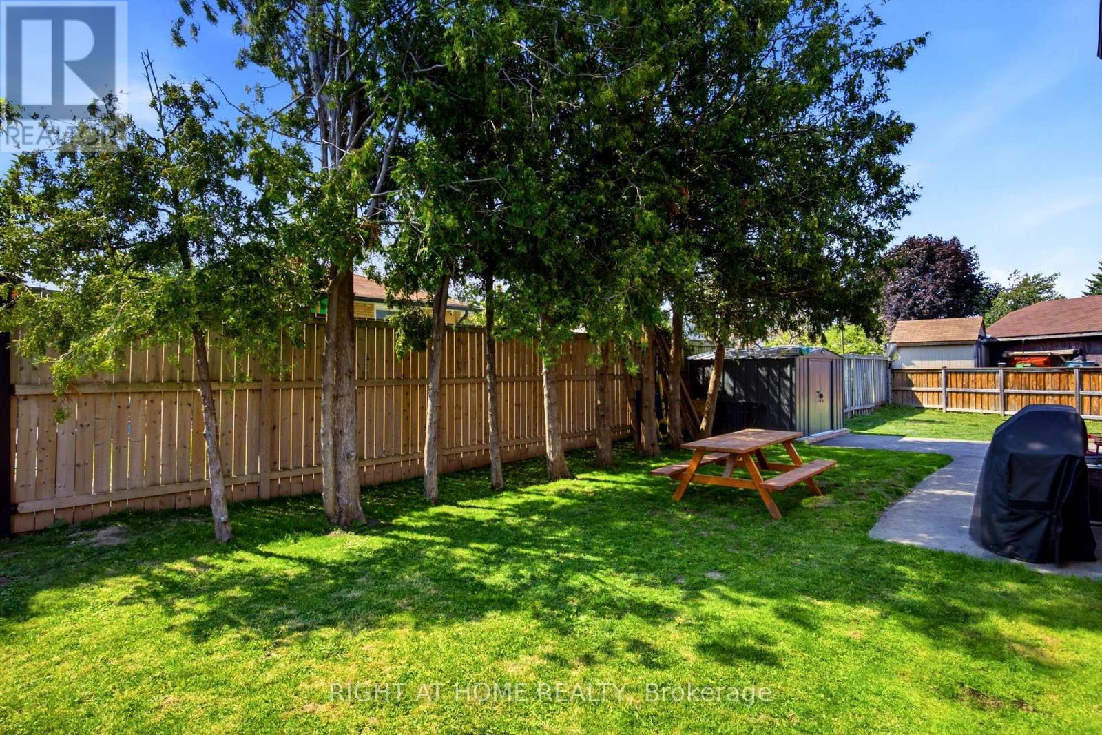 560 Tennyson Avenue Property Photo 40
