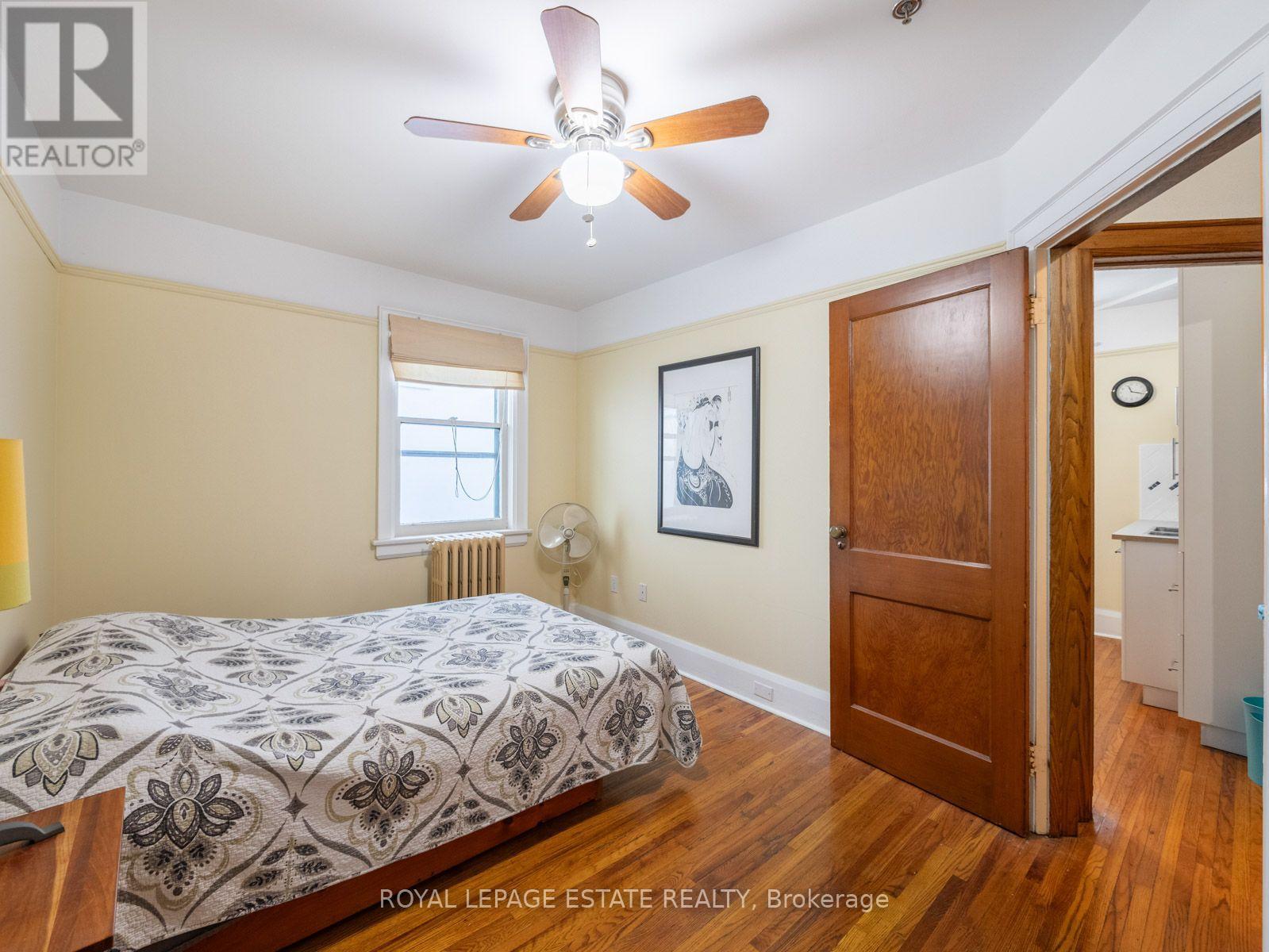 2275 Queen Street E Property Photo 28
