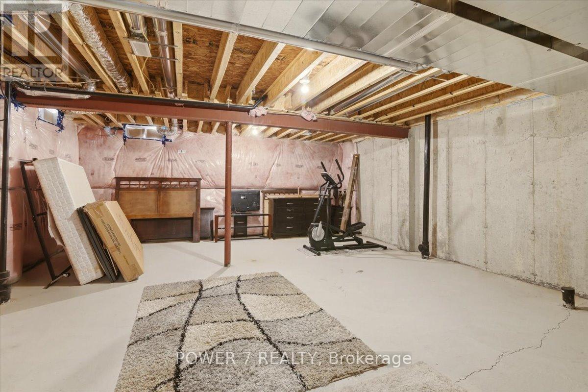 94 Conarty Crescent Property Photo 25