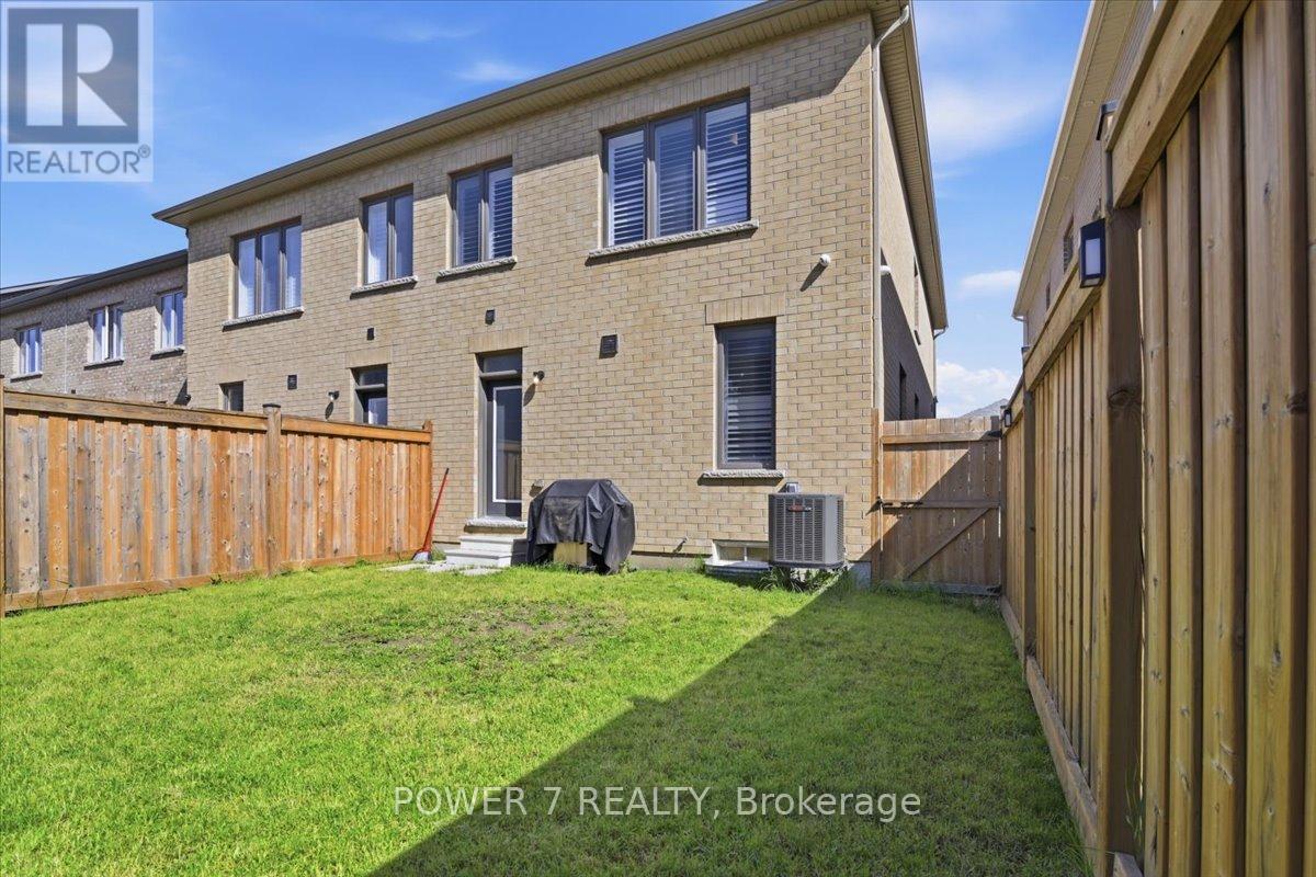 94 Conarty Crescent Property Photo 28