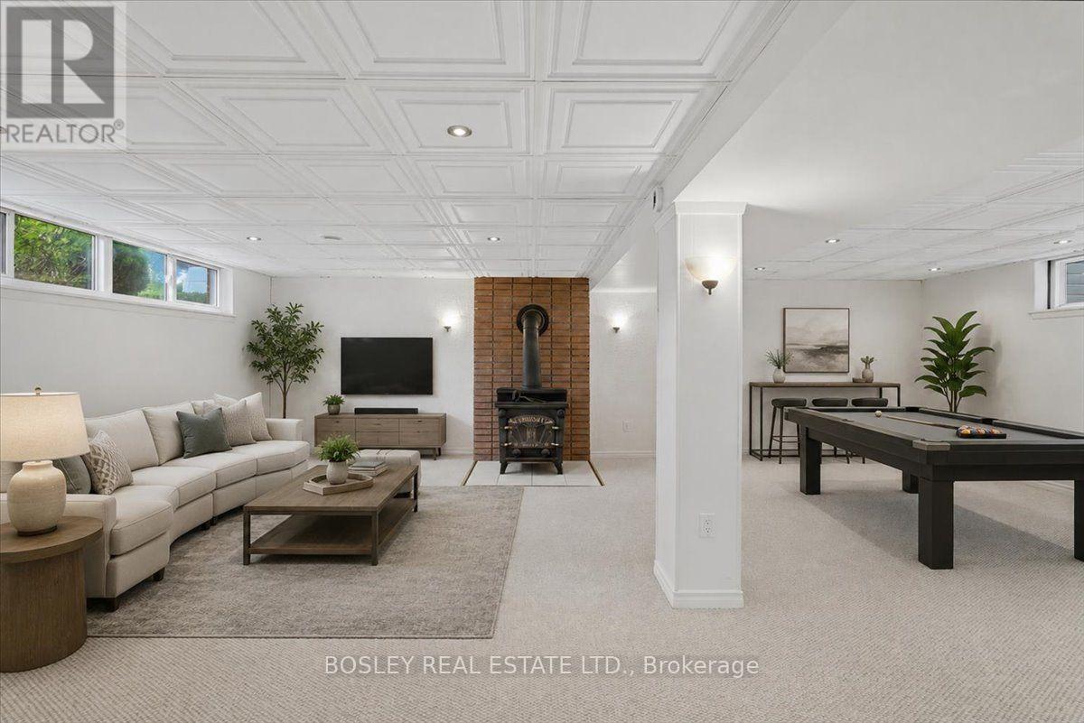 1841 Fairport Road Property Photo 22