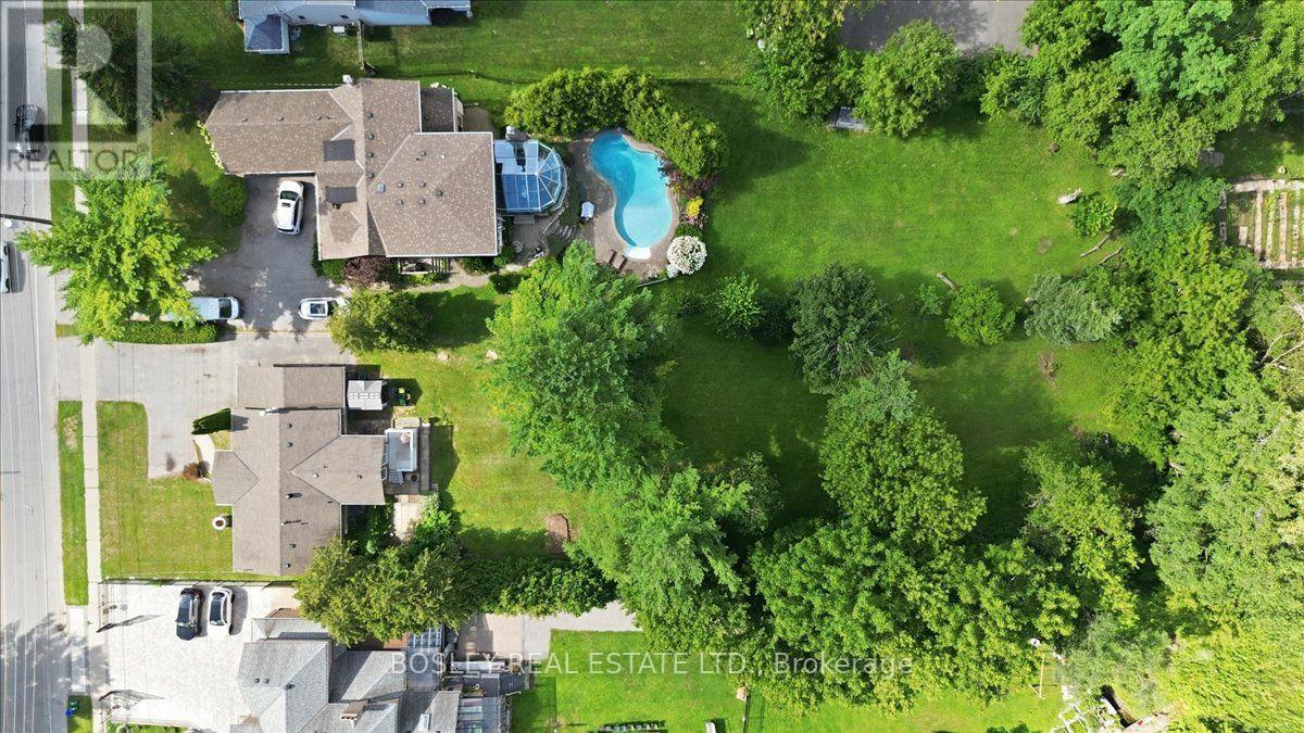 1841 Fairport Road Property Photo 44