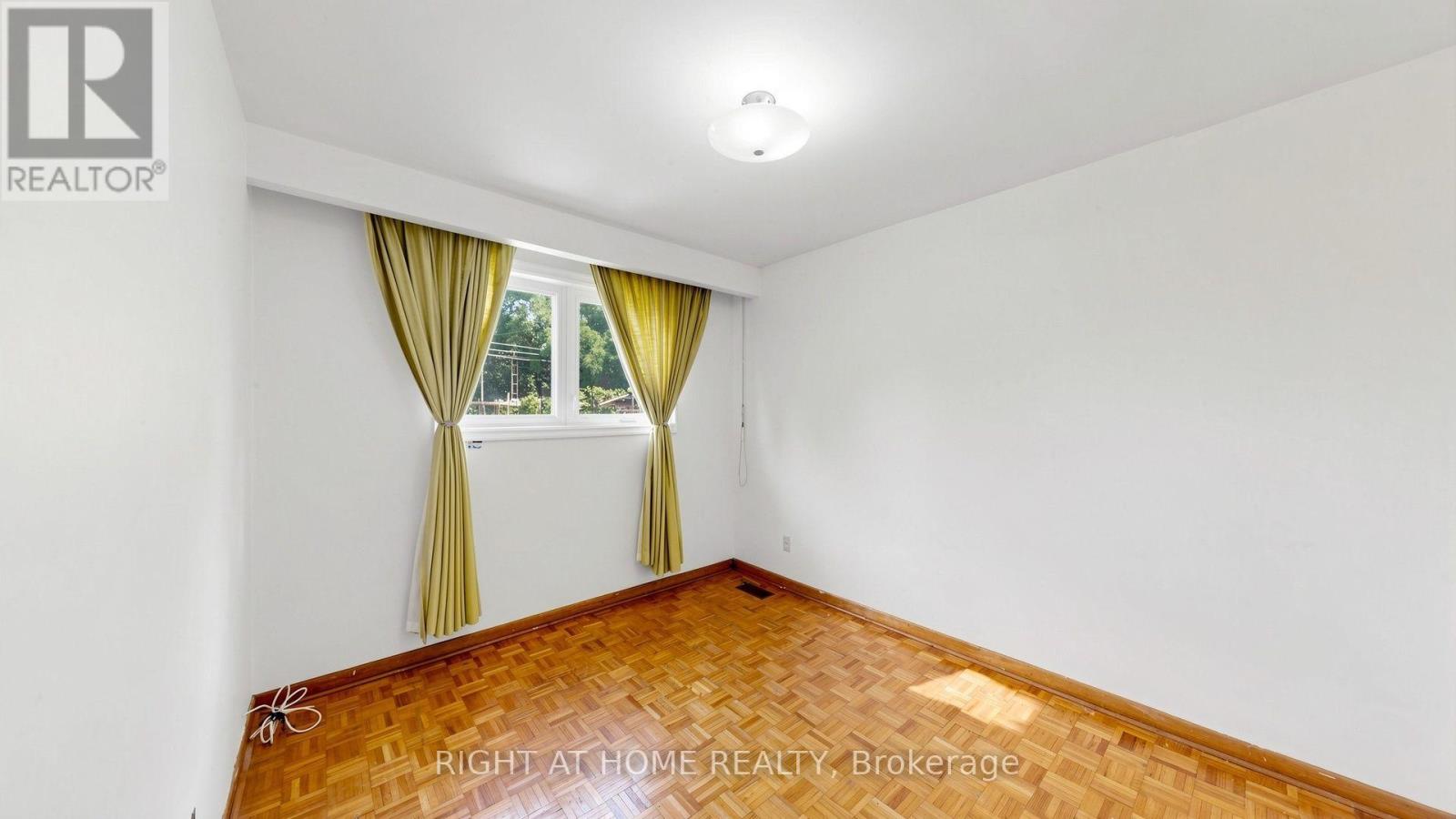 20 Torrens Avenue Property Photo 10