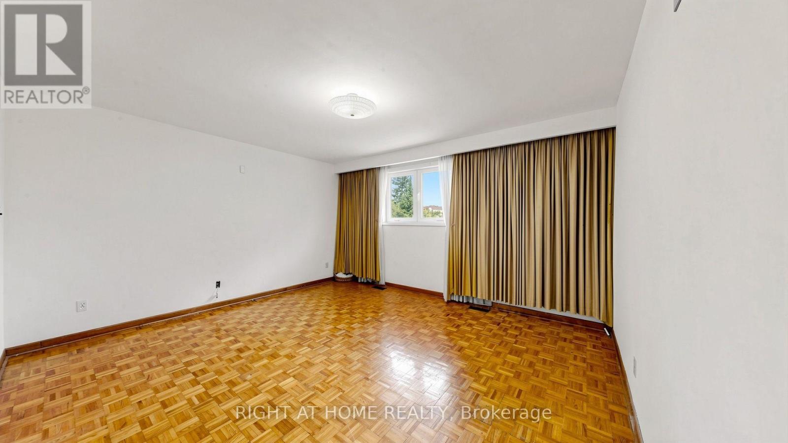 20 Torrens Avenue Property Photo 14