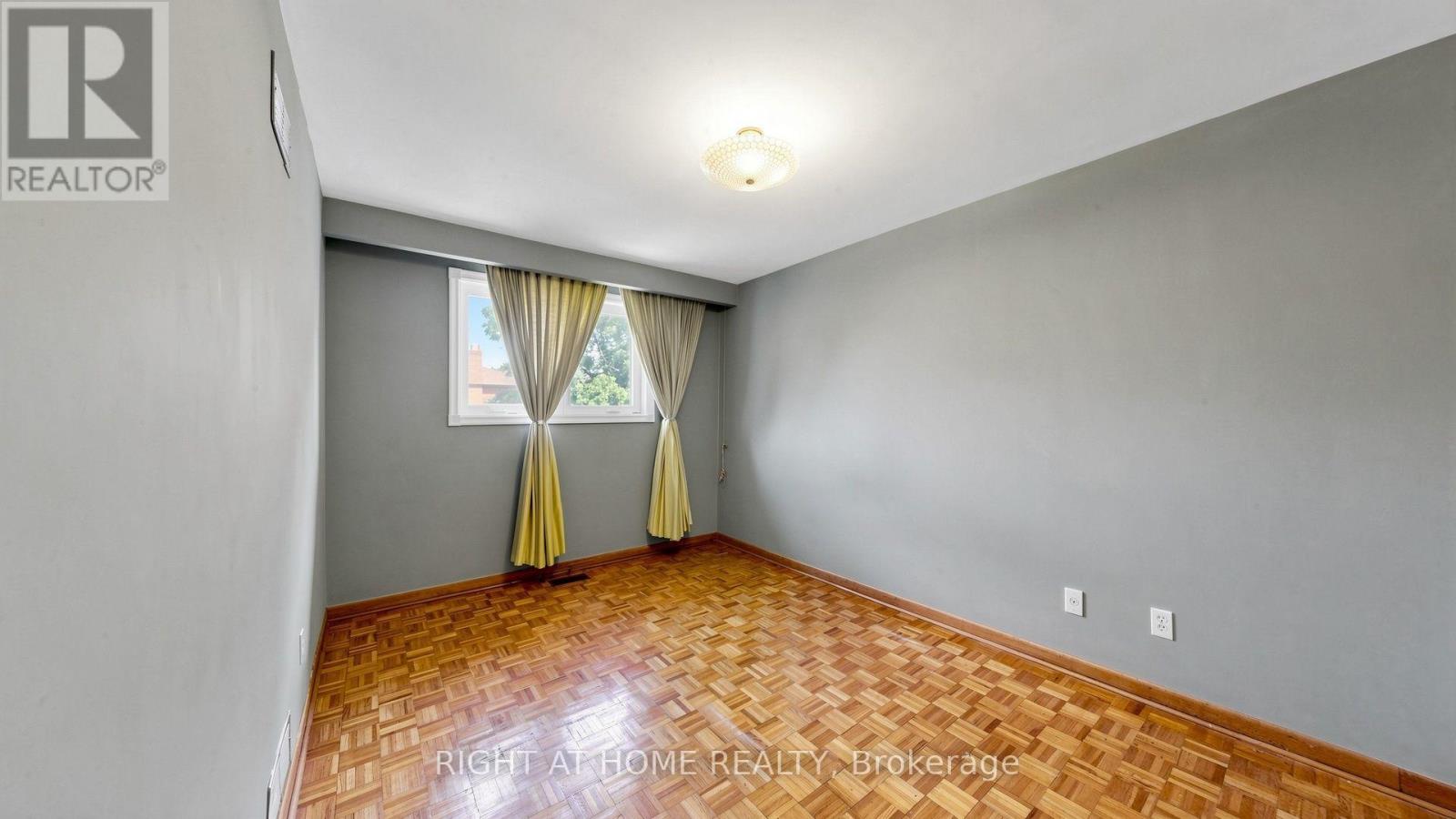 20 Torrens Avenue Property Photo 15