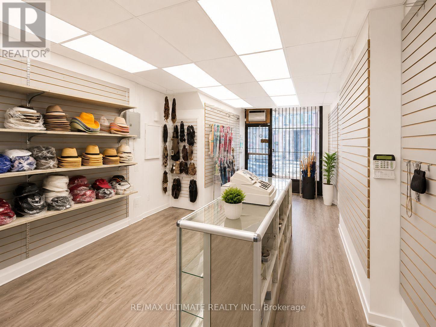 617 Gerrard Street E Property Photo 2