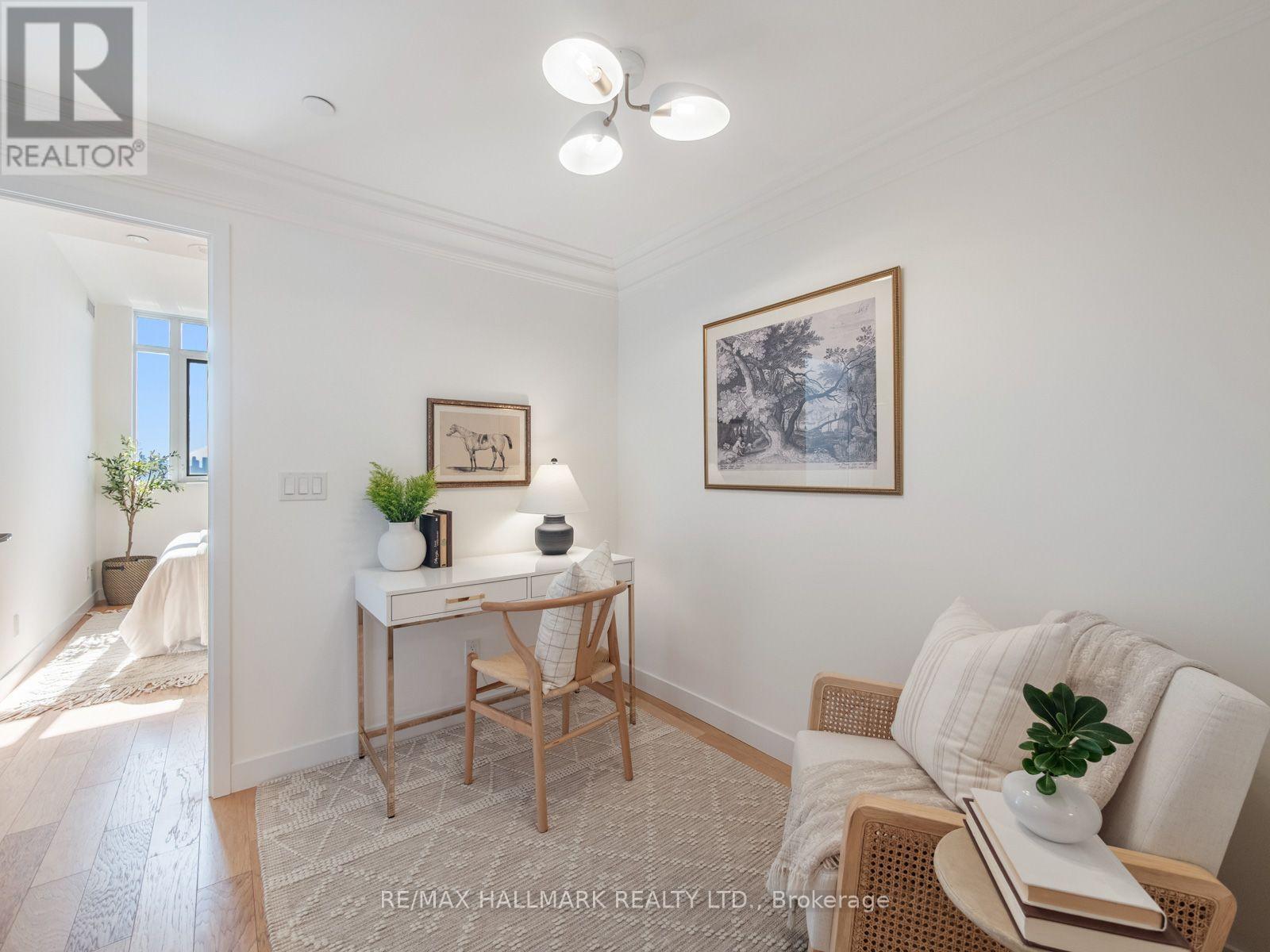 414 - 2055 Danforth Avenue Property Photo 5