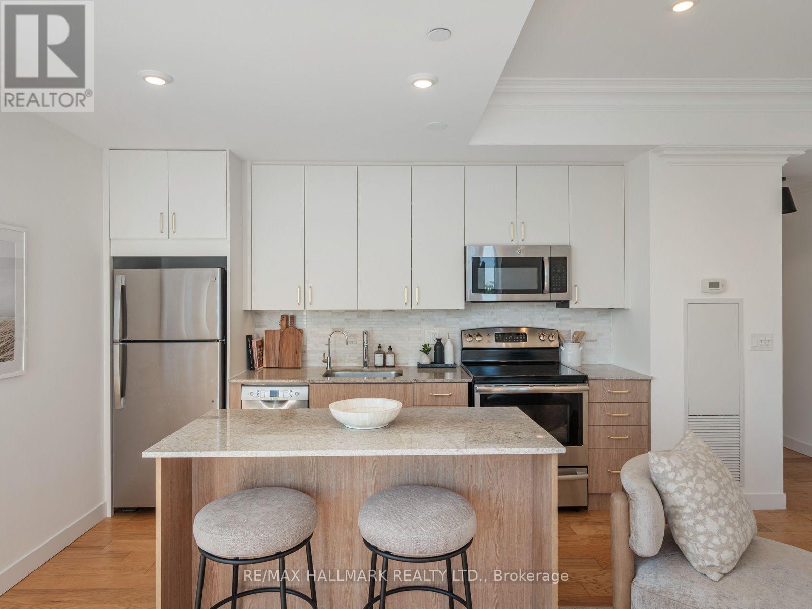 414 - 2055 Danforth Avenue Property Photo 18