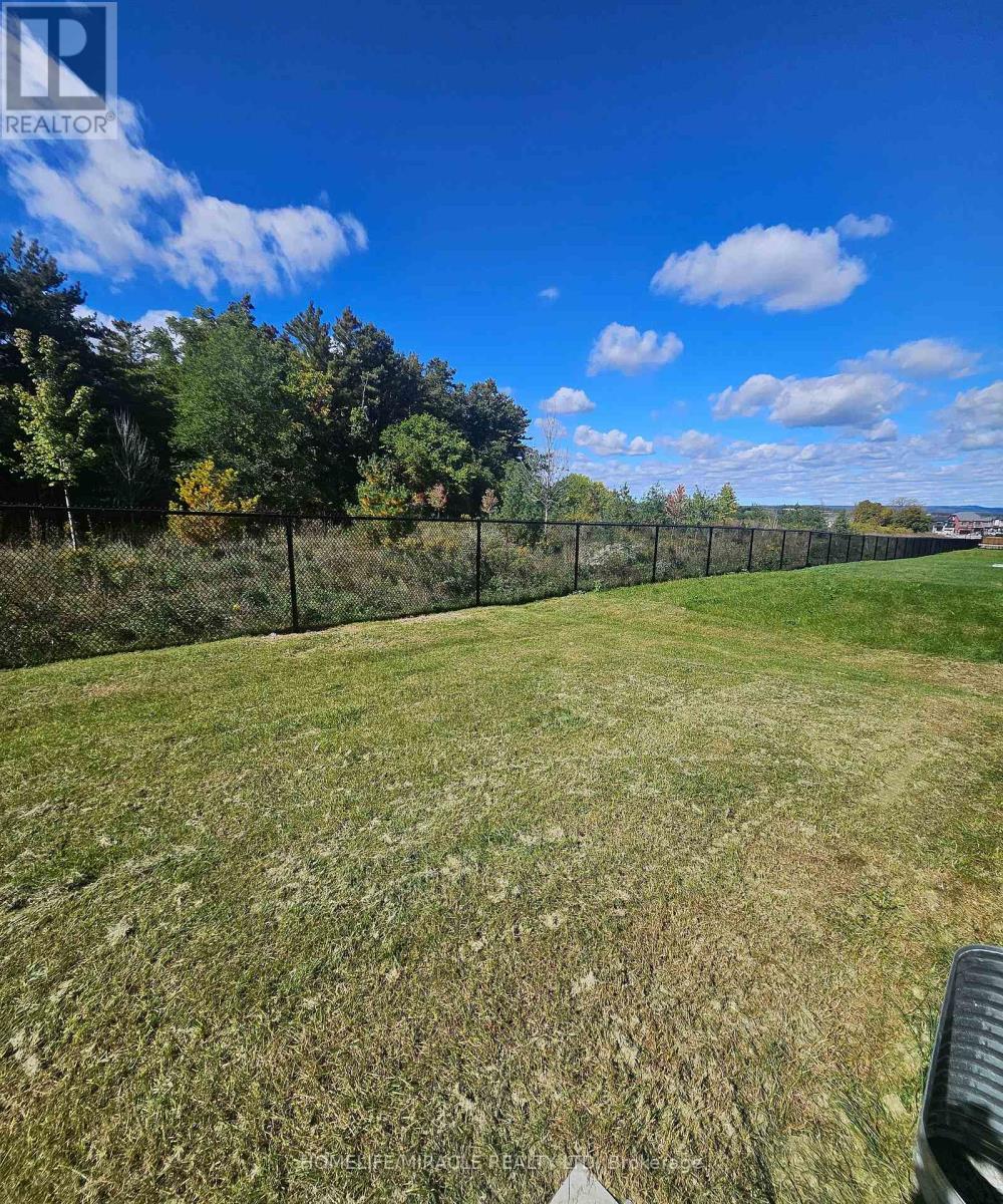 1869 Narcissus Gardens Property Photo 37
