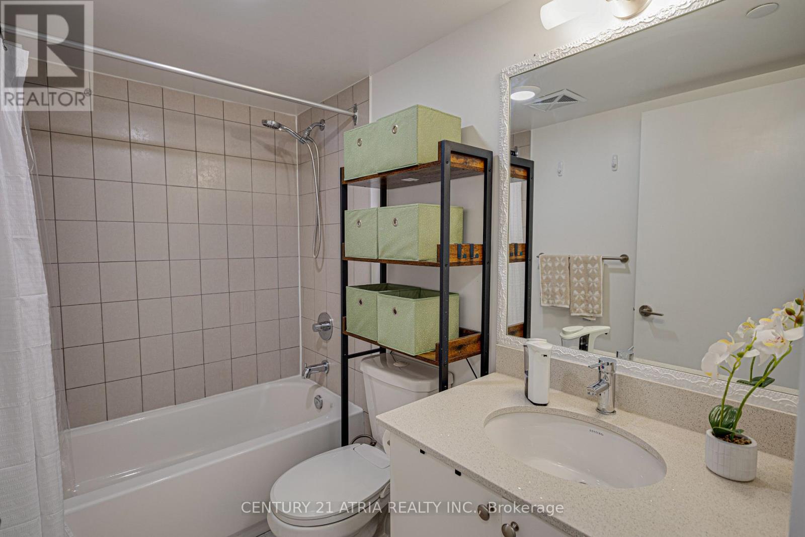 503 - 8 Trent Avenue Property Photo 12
