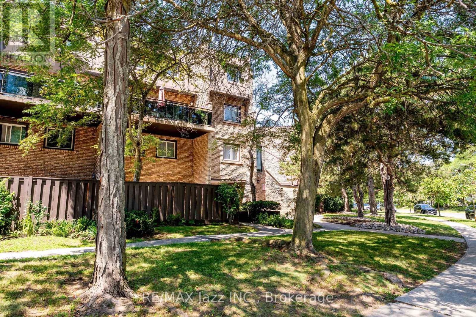 38 - 120 Ling Road Property Photo 1