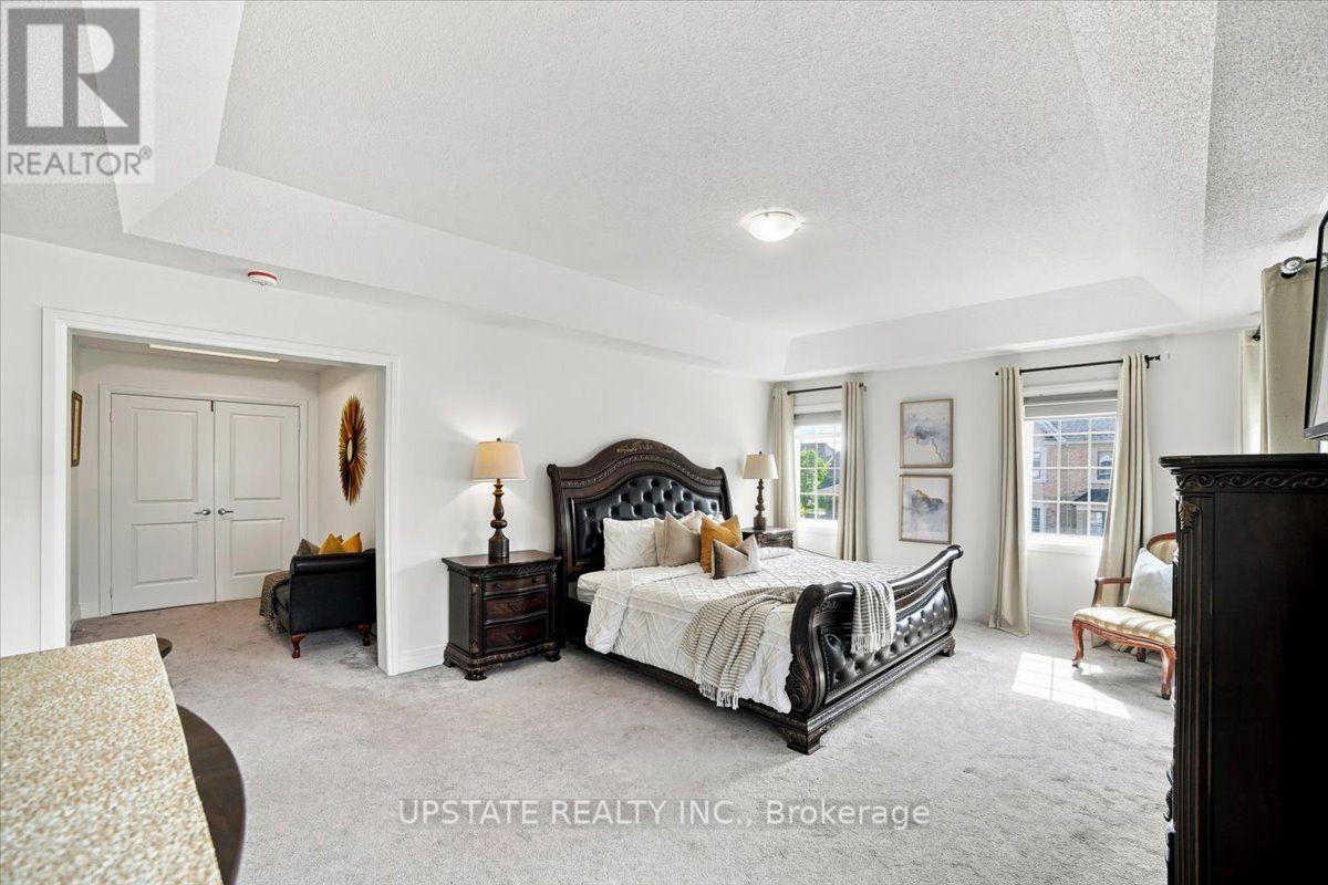18 Blenheim Circle Property Photo 18