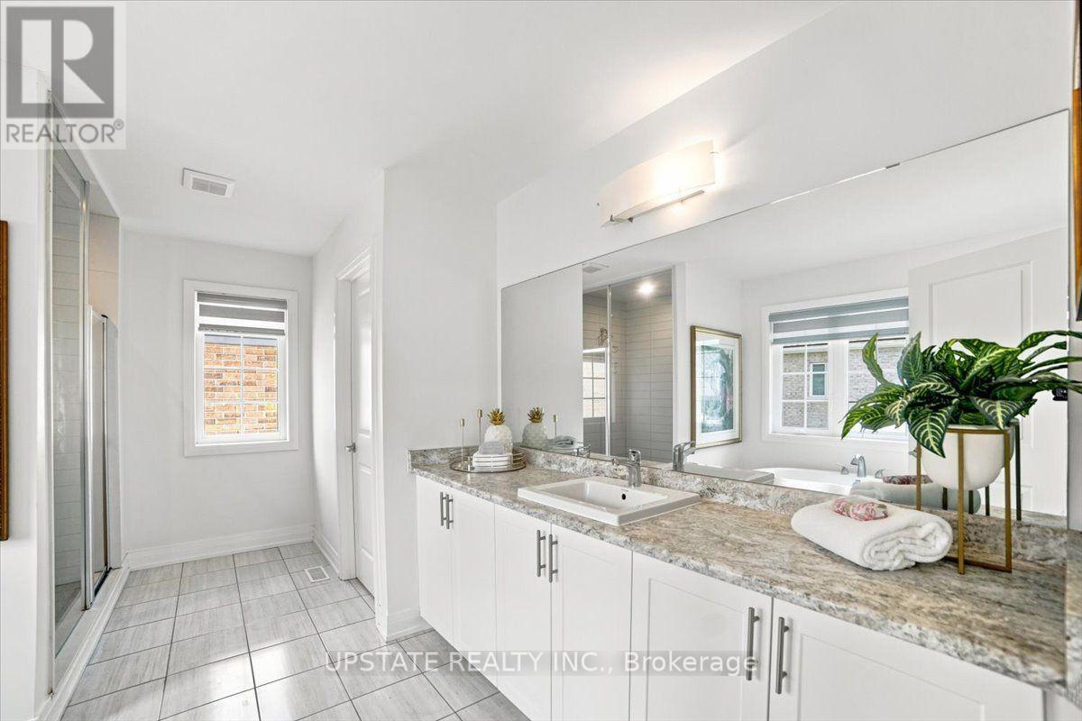 18 Blenheim Circle Property Photo 21