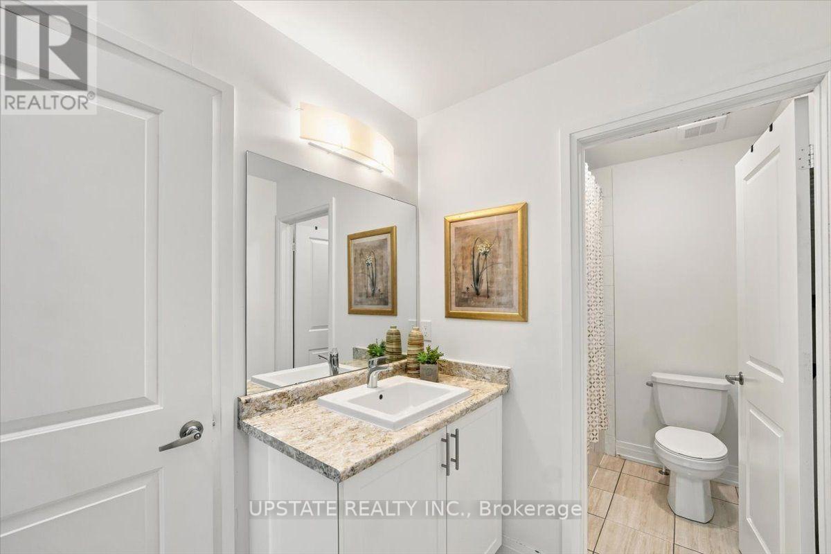 18 Blenheim Circle Property Photo 32
