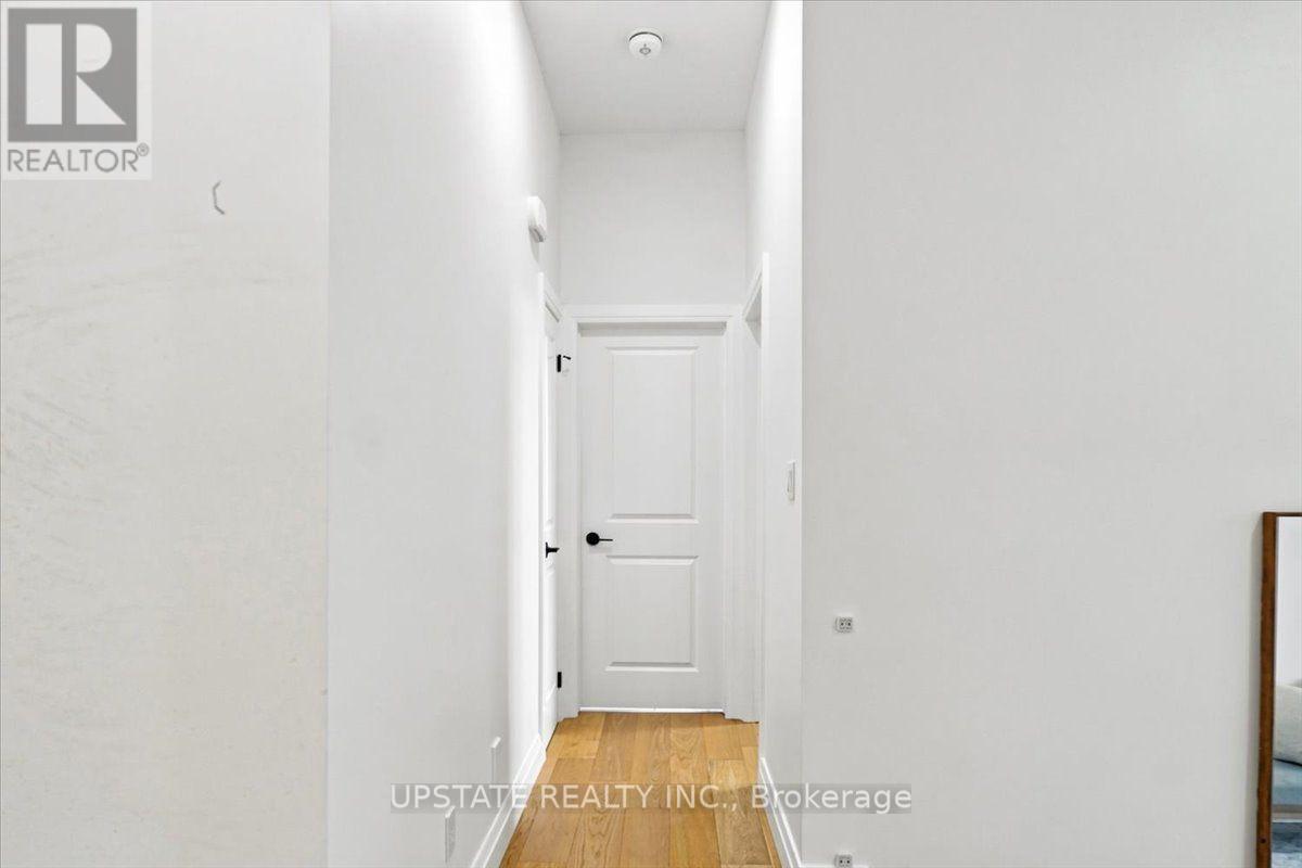 18 Blenheim Circle Property Photo 43