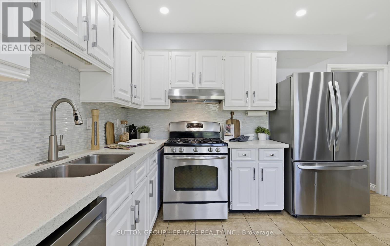 1209 Cherrydown Drive Property Photo 4